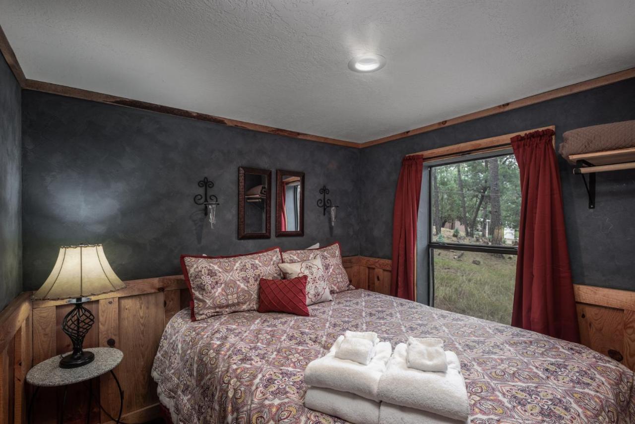 Starry Night, 1 Bedroom, Gas Fireplace, Midtown, Sleeps 2 Ruidoso Exteriör bild